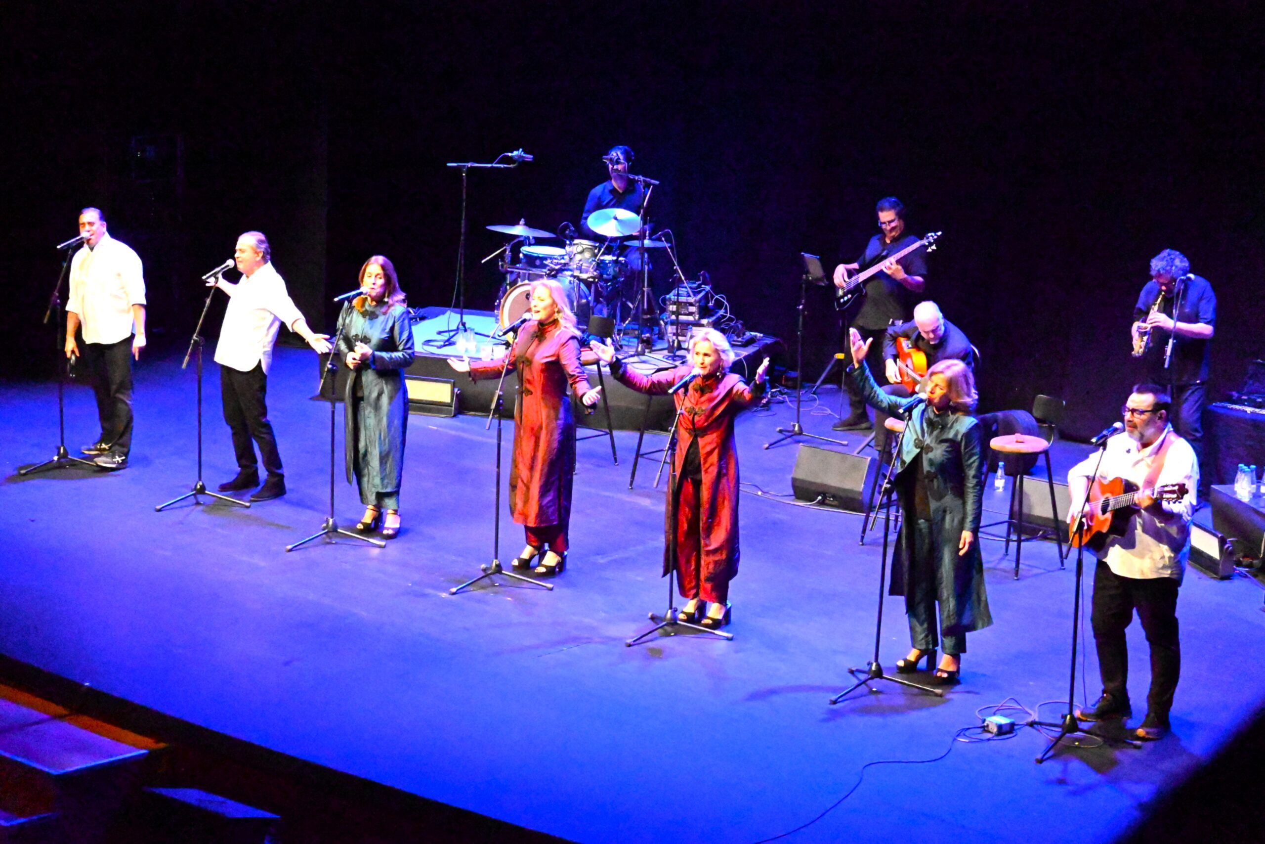 Siempre Así en el escenario del Teatro Auditorio de Roquetas